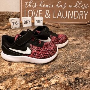 Girls Nike Flex Contact Shoes